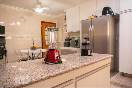 Apartamento à venda com 130m², 3 quartos e 2 vagasCozinha