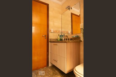 Apartamento à venda com 130m², 3 quartos e 2 vagasBanheiro