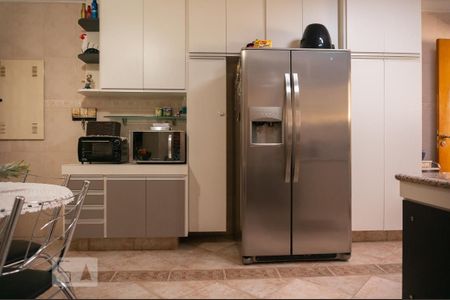 Apartamento à venda com 130m², 3 quartos e 2 vagasCozinha