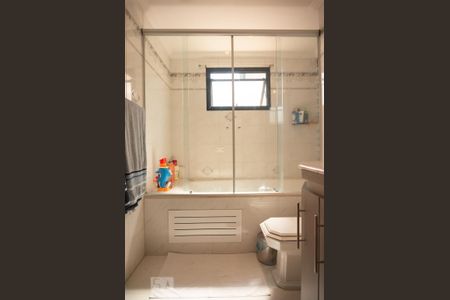 Apartamento à venda com 130m², 3 quartos e 2 vagasBanheiro da Suíte