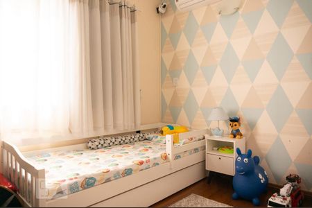 Apartamento à venda com 130m², 3 quartos e 2 vagasQuarto 1