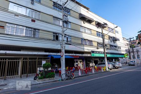 Apartamento para alugar com 60m², 1 quarto e sem vagaFachada do Prédio 