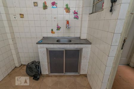 Apartamento para alugar com 70m², 2 quartos e sem vaga Apartamento para alugar com 70m², 2 quartos e sem vagaCozinha - Armários