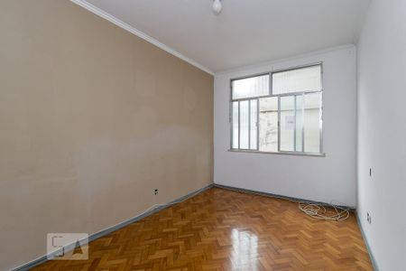 Apartamento para alugar com 2 quartos, 70m² em Ramos, Rio de Janeiro