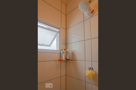 Casa à venda com 192m², 3 quartos e 4 vagas Casa à venda com 192m², 3 quartos e 4 vagasBanheiro Suíte