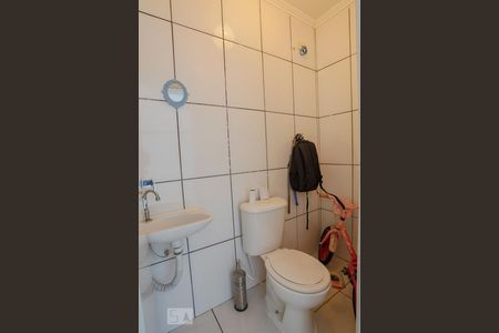 Casa à venda com 192m², 3 quartos e 4 vagas Casa à venda com 192m², 3 quartos e 4 vagasLavabo de Serviço