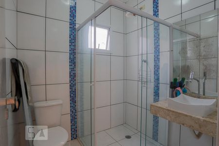 Casa à venda com 192m², 3 quartos e 4 vagas Casa à venda com 192m², 3 quartos e 4 vagasBanheiro Suíte