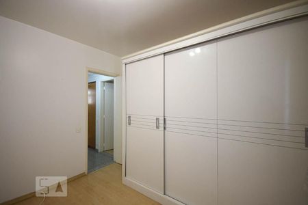 Apartamento à venda com 98m², 3 quartos e 2 vagasQuarto 2