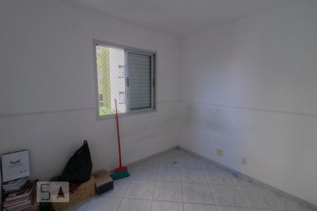 Dormitório 1 de apartamento à venda com 2 quartos, 50m² em Vila Cruz das Almas, São Paulo