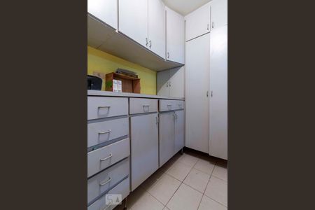 Casa à venda com 125m², 5 quartos e 2 vagasQuarto de Serviço 