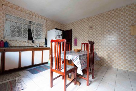 Casa à venda com 125m², 5 quartos e 2 vagasCozinha