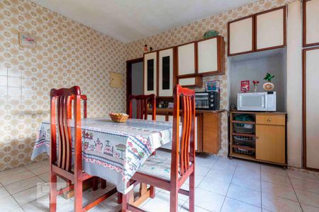 Casa à venda com 125m², 5 quartos e 2 vagas Cozinha