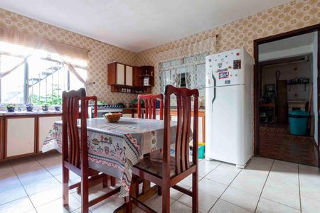 Casa à venda com 125m², 5 quartos e 2 vagasCozinha