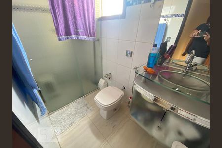 Banheiro 2 de casa para alugar com 4 quartos, 350m² em Vila Talarico, São Paulo