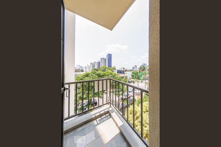 Sacada da Sala de apartamento para alugar com 1 quarto, 60m² em Cambuí, Campinas