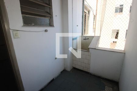 Apartamento para alugar com 100m², 2 quartos e sem vagaÁrea de Serviço