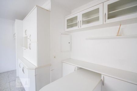 Casa de condomínio para alugar com 490m², 3 quartos e 4 vagasCozinha