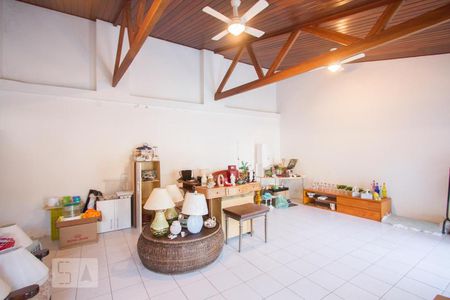 Casa de condomínio para alugar com 490m², 3 quartos e 4 vagasSalão de Festas