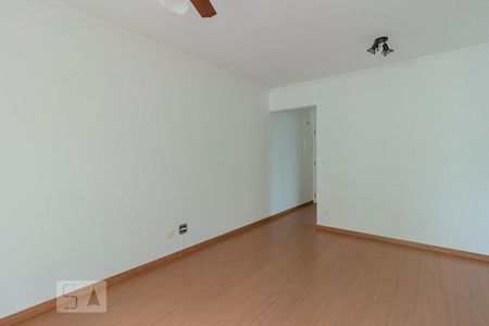 Sala de Apartamento com 2 quartos, 58m² Jardim Marajoara 
