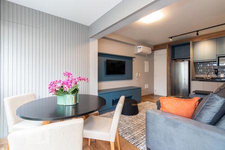 Varanda de apartamento à venda com 1 quarto, 44m² em Indianópolis, São Paulo