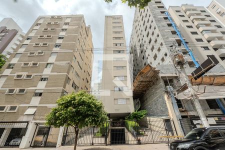 Apartamento para alugar com 47m², 1 quarto e sem vaga Apartamento para alugar com 47m², 1 quarto e sem vagaFachada