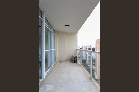 Studio para alugar com 42m², 1 quarto e 1 vaga Studio para alugar com 42m², 1 quarto e 1 vagaVaranda