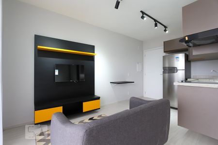 Sala de kitnet/studio para alugar com 1 quarto, 42m² em Real Parque, São Paulo