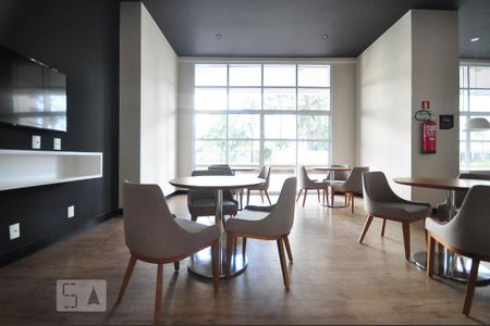Studio para alugar com 42m², 1 quarto e 1 vaga Studio para alugar com 42m², 1 quarto e 1 vagaSalão de Festa