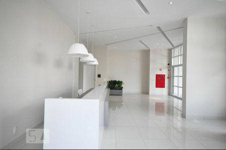 Studio para alugar com 42m², 1 quarto e 1 vaga Studio para alugar com 42m², 1 quarto e 1 vagaHall Social