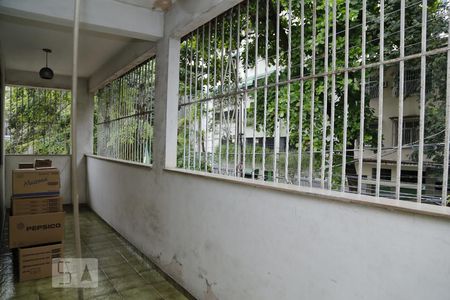 varanda de casa à venda com 3 quartos, 279m² em Vila Isabel, Rio de Janeiro