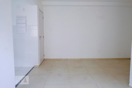 Sala de apartamento à venda com 2 quartos, 49m² em Itaquera, São Paulo