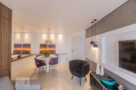 Sala de apartamento para alugar com 3 quartos, 73m² em Vila Bertioga, São Paulo