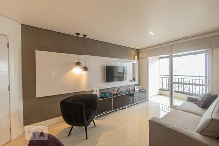 Sala de apartamento para alugar com 3 quartos, 73m² em Vila Bertioga, São Paulo