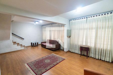 Sala de casa à venda com 4 quartos, 243m² em Vila Guarani (zona Sul), São Paulo