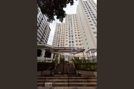 Apartamento para alugar com 60m², 1 quarto e 1 vagaFachada