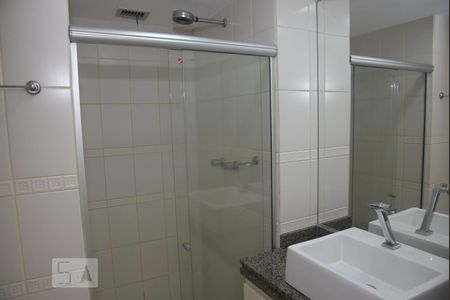 Banheiro Social de apartamento à venda com 3 quartos, 96m² em Freguesia de Jacarepaguá, Rio de Janeiro