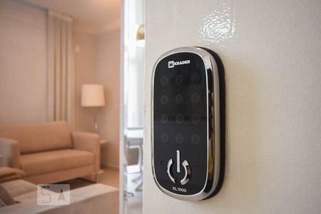 Apartamento à venda com 104m², 1 quarto e 3 vagasFechadura Eletrônica