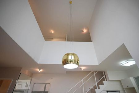 Pé Direito de apartamento para alugar com 1 quarto, 104m² em Vila Andrade, São Paulo