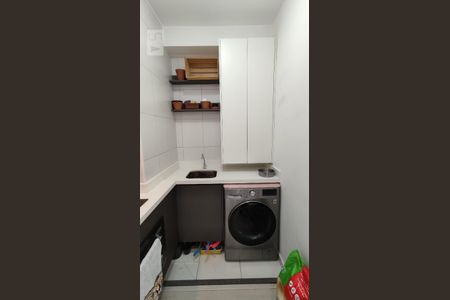 Apartamento à venda com 33m², 2 quartos e sem vaga Apartamento à venda com 33m², 2 quartos e sem vagaÁrea de Serviço