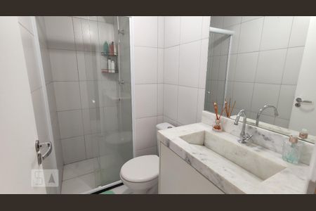Apartamento à venda com 33m², 2 quartos e sem vaga Apartamento à venda com 33m², 2 quartos e sem vagaBanheiro