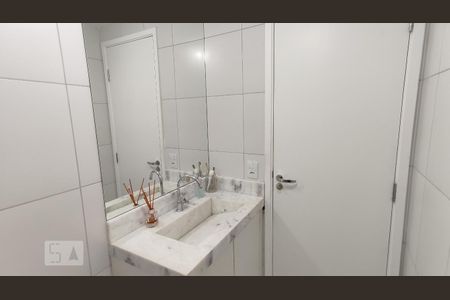 Apartamento à venda com 33m², 2 quartos e sem vaga Apartamento à venda com 33m², 2 quartos e sem vagaBanheiro