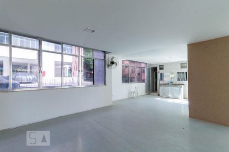 Apartamento à venda com 60m², 3 quartos e 1 vagaÁrea comum - Salão de festas