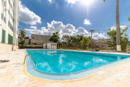 Apartamento à venda com 60m², 3 quartos e 1 vagaÁrea comum - Piscina