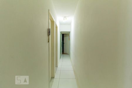 Apartamento à venda com 60m², 3 quartos e 1 vagaCorredor