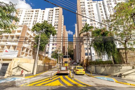 Apartamento à venda com 60m², 3 quartos e 1 vagaFachada