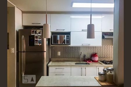 Apartamento à venda com 69m², 2 quartos e 1 vagaCozinha