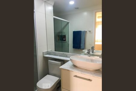 Banheiro de apartamento à venda com 2 quartos, 69m² em Vila Maria Alta, São Paulo