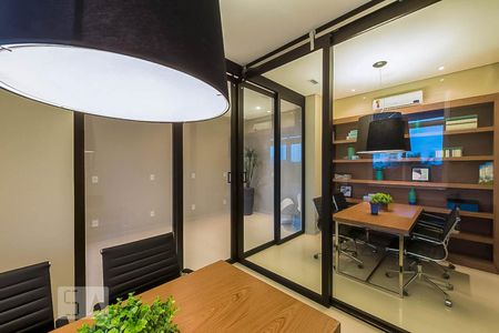 Apartamento à venda com 69m², 2 quartos e 1 vagaEscritório