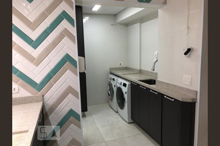 Apartamento à venda com 180m², 3 quartos e 2 vagasLavanderia