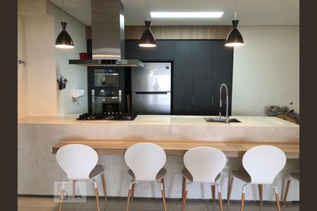 Apartamento à venda com 180m², 3 quartos e 2 vagasCozinha